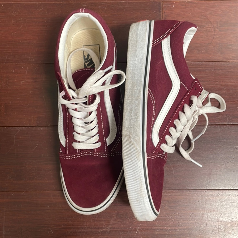 Maroon red vans size 8.0 or women’s 9.5 old skool